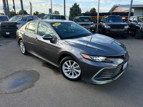 Used 2024 Toyota Camry LE AWD/4WD image 3