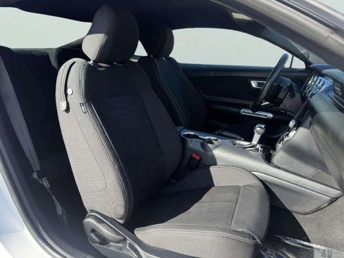 Used 2021 Ford Mustang Coupe image 42