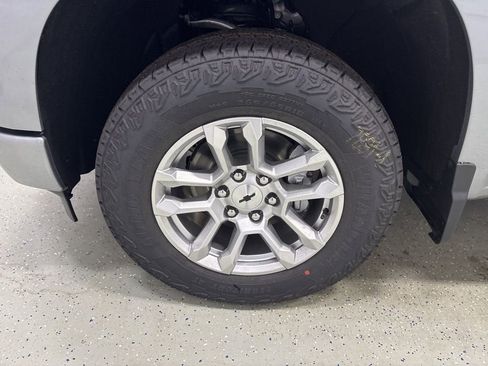 New 2026 Chevrolet Silverado 1500 RST image 9