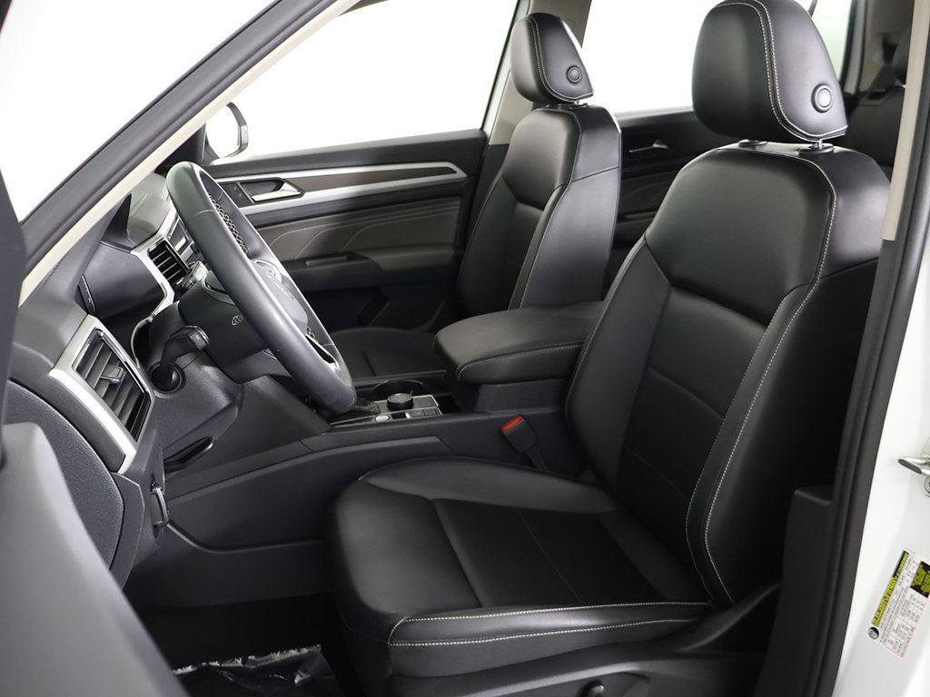 Used 2023 Volkswagen Atlas SE AWD/4WD image 32