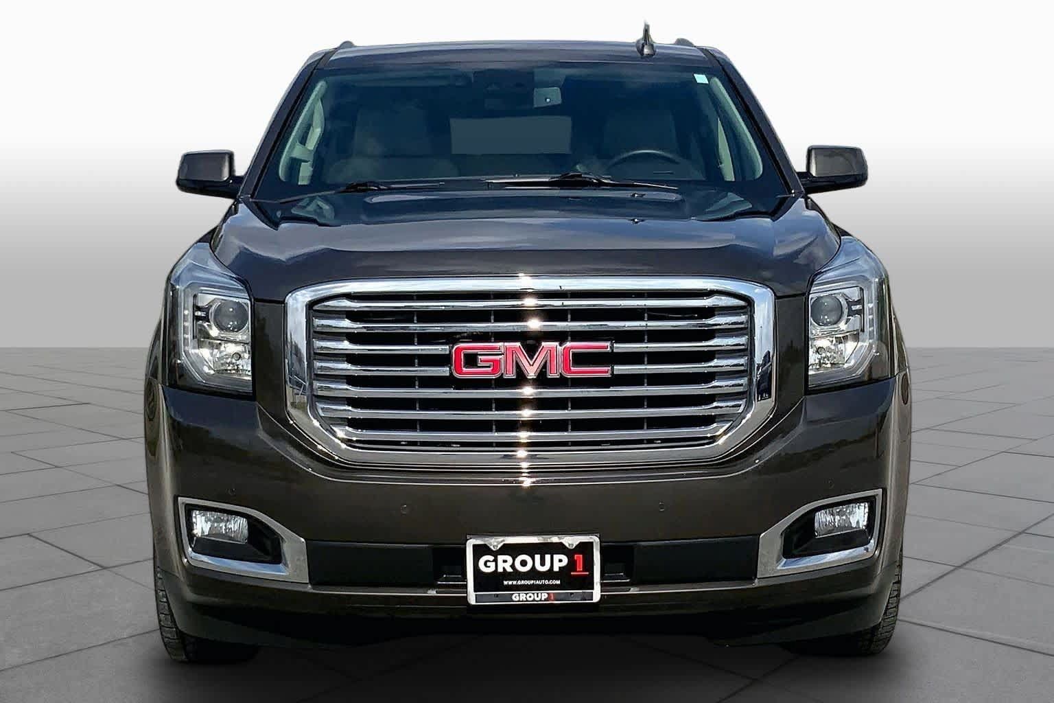 Used 2020 GMC Yukon XL SLT w/ Premium Edition RWD image 4