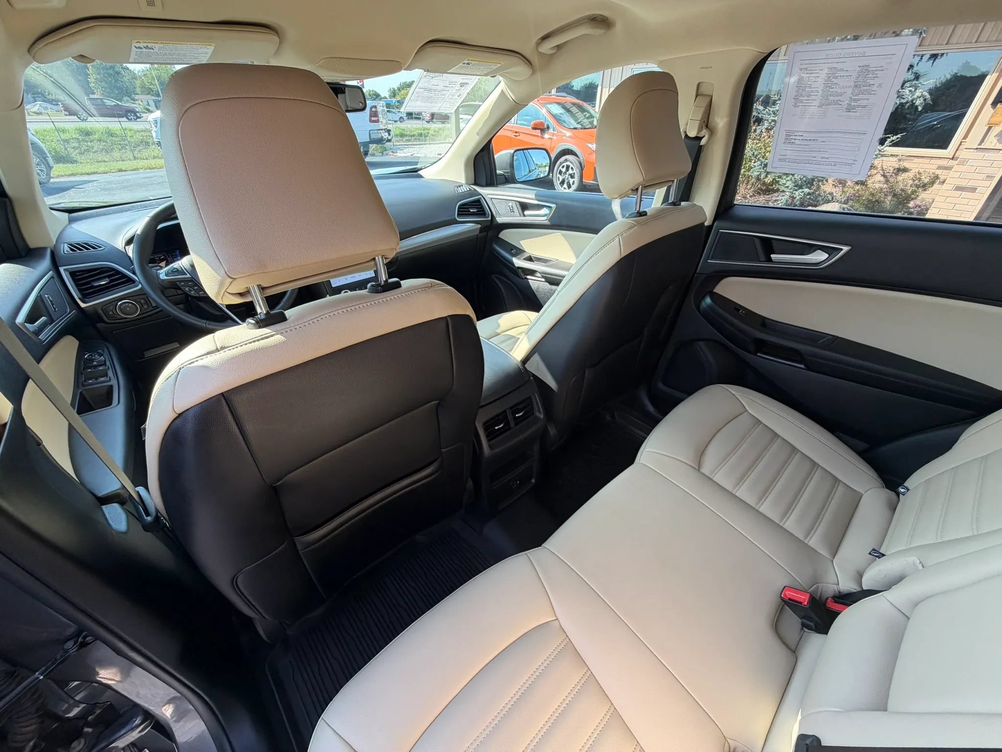 Used 2021 Ford Edge SEL FWD image 23