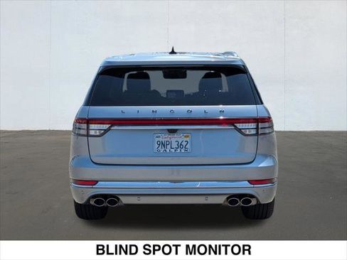 Used 2023 Lincoln Aviator Black Label w/ Dynamic Handling Package AWD/4WD image 4