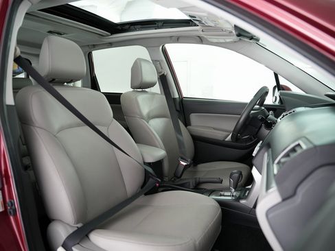 Used 2016 Subaru Forester 2.5i Limited image 54