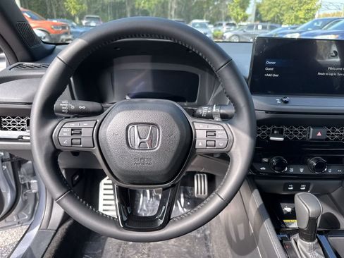 Used 2025 Honda Accord Sport image 18