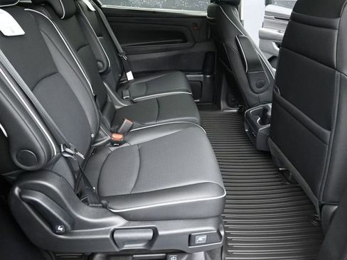 New 2026 Honda Odyssey Elite image 12