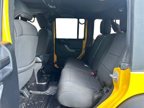 Used 2015 Jeep Wrangler Unlimited Sport w/ Quick Order Package 24S image 15