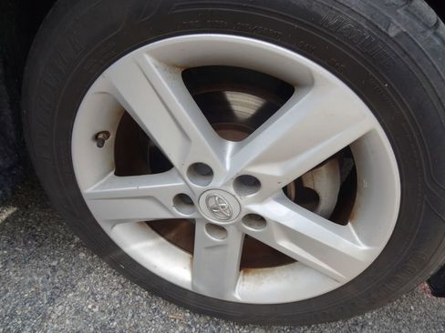 Used 2012 Toyota Camry SE image 12