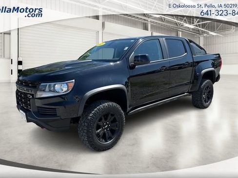 Used 2021 Chevrolet Colorado ZR2 w/ ZR2 Midnight Special Edition AWD/4WD image 8