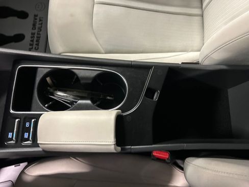 Used 2025 Hyundai Sonata SEL FWD image 19