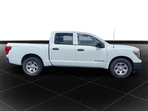 Used 2017 Nissan Titan S RWD image 6