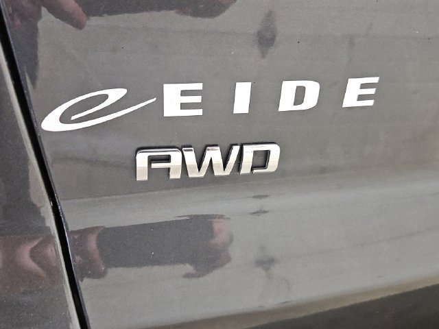 Used 2012 Chevrolet Traverse LT w/ All-Star Edition AWD/4WD image 39