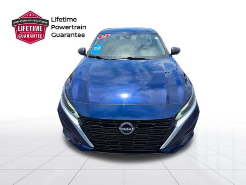 Used 2024 Nissan Altima 2.5 S FWD image 5