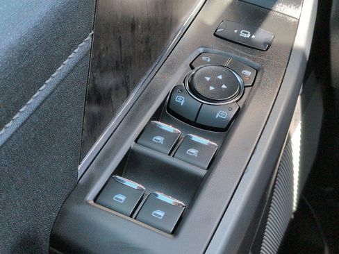 Used 2024 Ford F250 Lariat w/ Chrome Package AWD/4WD image 22