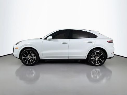 Used 2023 Porsche Cayenne Platinum Edition AWD/4WD image 8