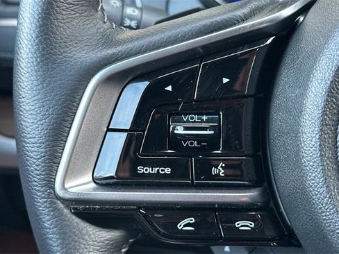 Used 2019 Subaru Outback 3.6R Touring image 29