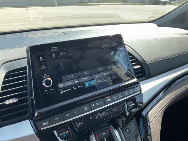 New 2027 Honda Odyssey Touring image 24