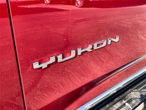 New 2026 GMC Yukon Elevation image 33