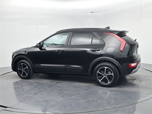 New 2026 Kia Niro LX image 5
