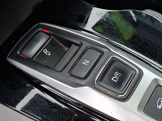 Used 2017 Honda Pilot Elite image 17