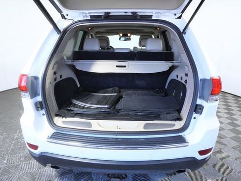 Used 2014 Jeep Grand Cherokee Limited image 10