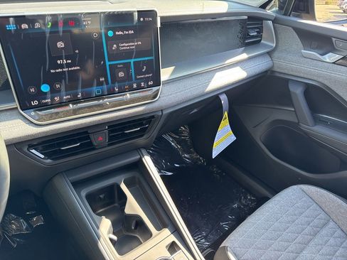 New 2026 Volkswagen Tiguan S FWD image 21