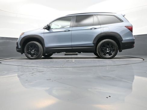 Certified 2022 Honda Pilot TrailSport image 35