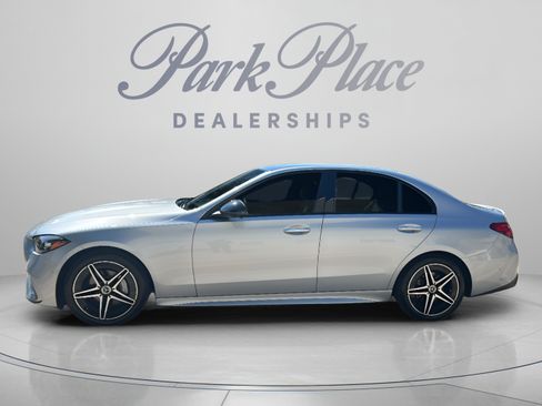Used 2025 Mercedes-Benz C 300 Sedan image 2