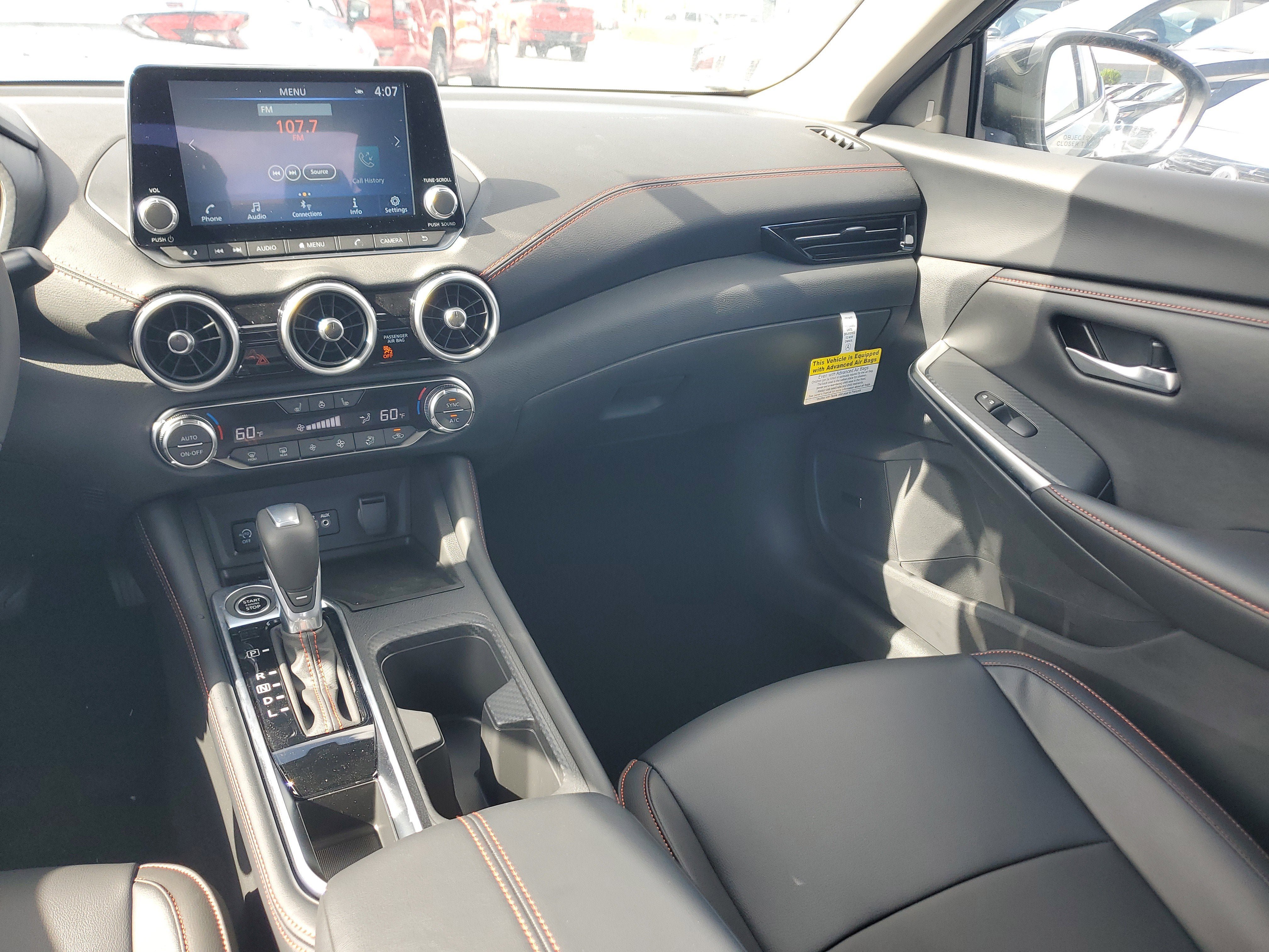 New 2025 Nissan Sentra SR w/ SR Premium Package FWD image 14
