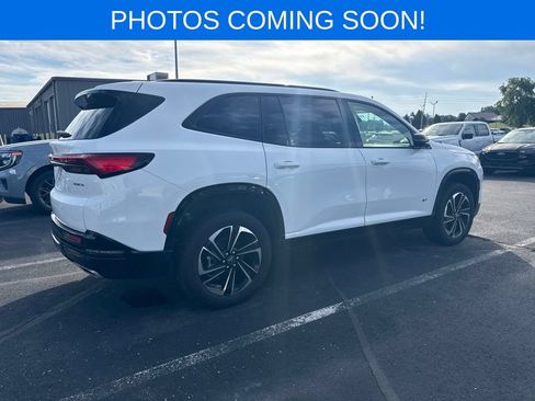Used 2026 Buick Enclave Sport Touring AWD/4WD image 2