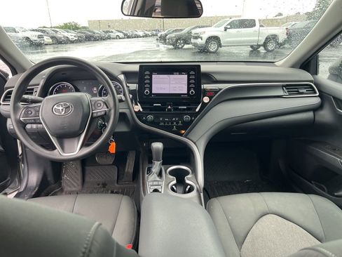 Used 2023 Toyota Camry LE AWD/4WD image 5