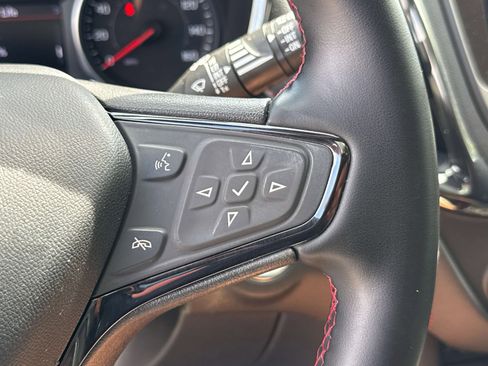 Used 2023 Chevrolet Equinox RS AWD/4WD image 13