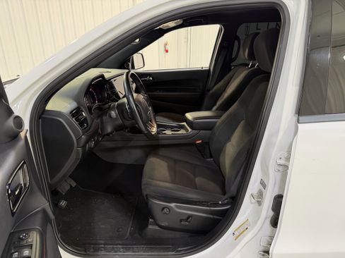 Used 2023 Dodge Durango GT image 10