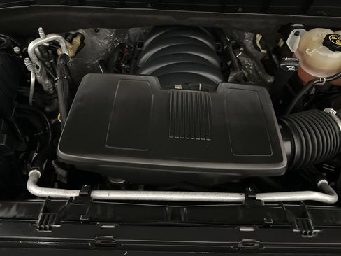 Used 2021 Chevrolet Tahoe LS image 7