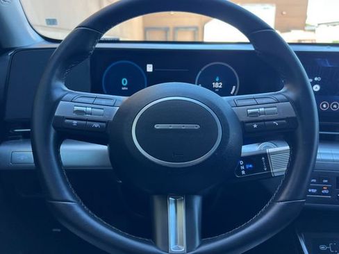 Used 2024 Hyundai Kona SEL FWD image 27