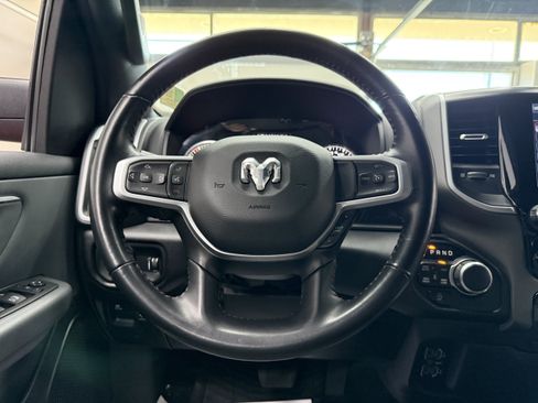 Used 2022 RAM 1500 Big Horn AWD/4WD image 13