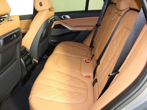 New 2026 BMW X5 xDrive40i image 13