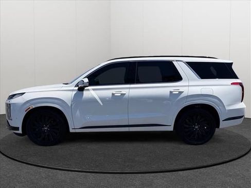 Used 2024 Hyundai Palisade Calligraphy AWD/4WD image 2