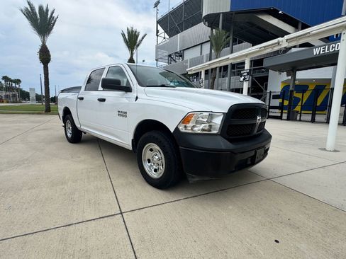 Used 2018 RAM 1500 Tradesman image 9