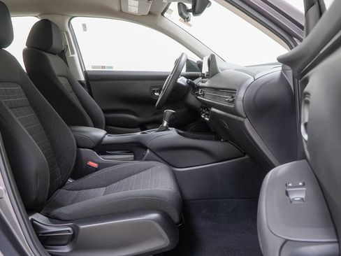 Used 2024 Honda HR-V LX image 33