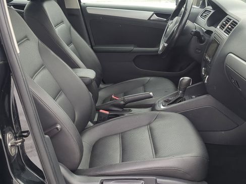 Used 2014 Volkswagen Jetta SE image 23