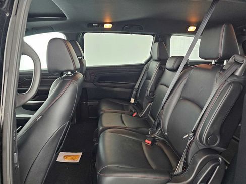 Used 2025 Honda Odyssey Sport-L image 18