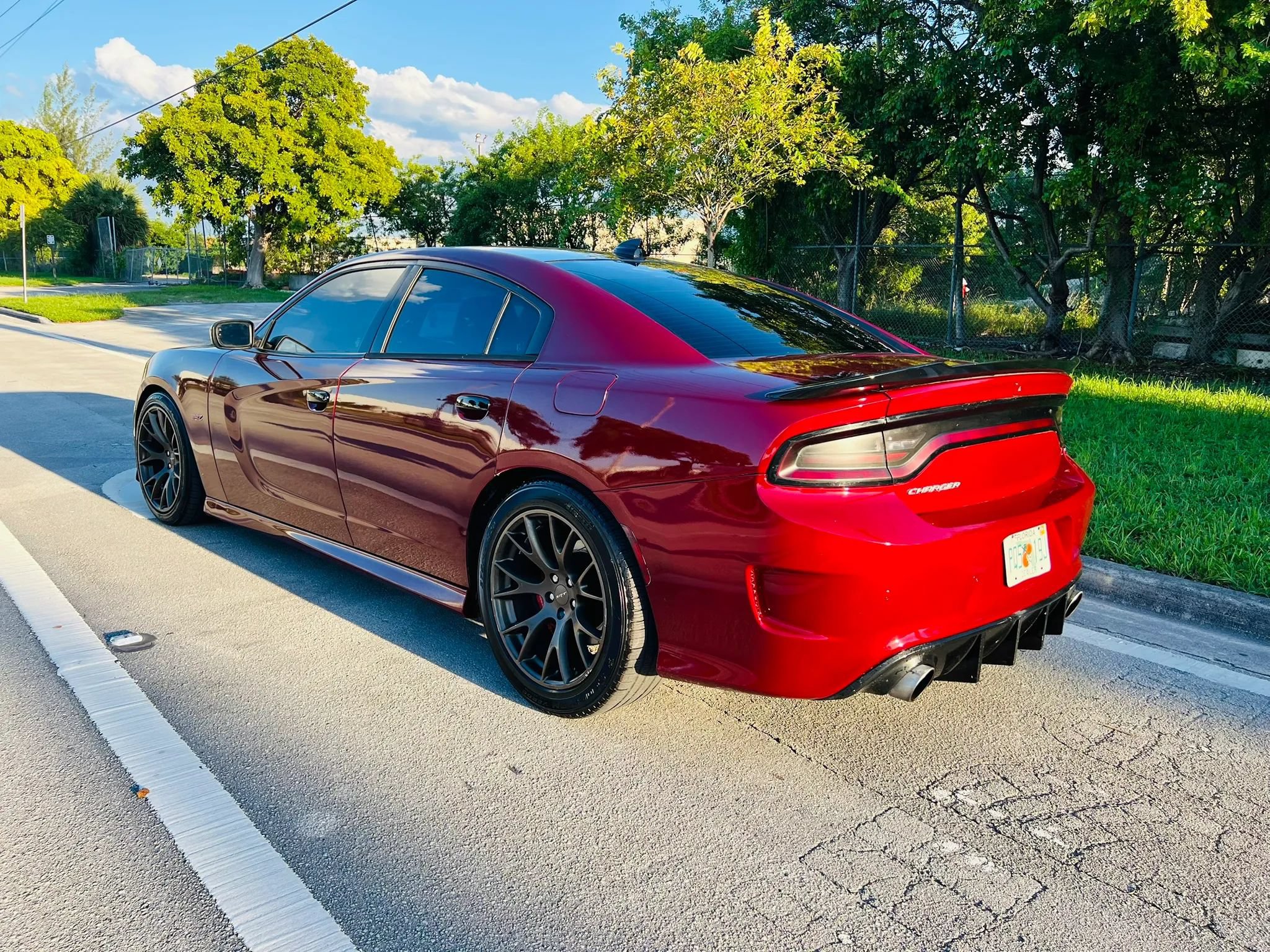Used 2019 Dodge Charger Scat Pack w/ Plus Group RWD image 3
