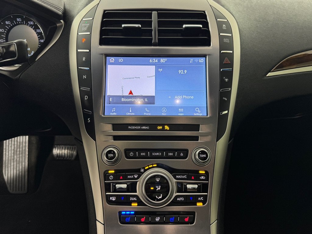 Used 2019 Lincoln MKZ Reserve w/ Luxury Package AWD/4WD image 15