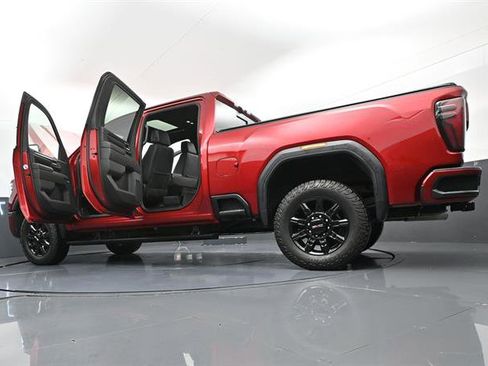 Used 2024 GMC Sierra 2500 AT4 w/ AT4 Premium Plus Package image 48