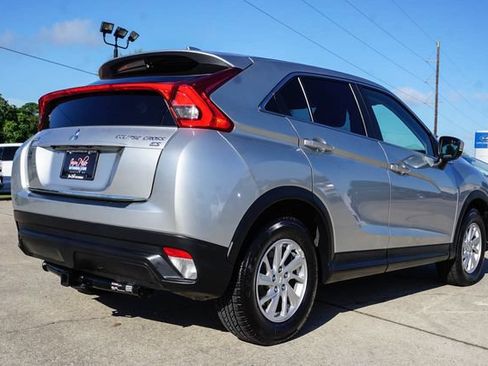 Used 2019 Mitsubishi Eclipse Cross ES FWD image 4