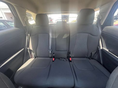 Used 2025 Kia Sportage LX FWD image 36
