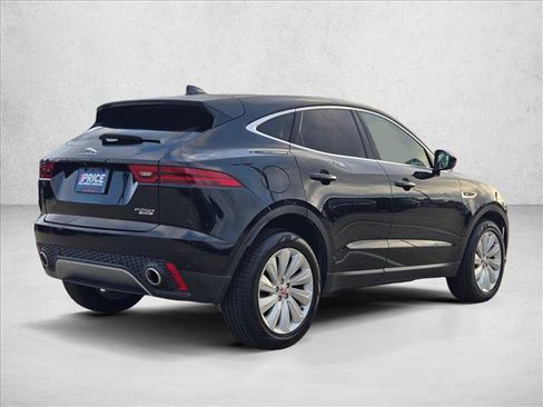 Used 2018 Jaguar E-PACE SE AWD/4WD image 4