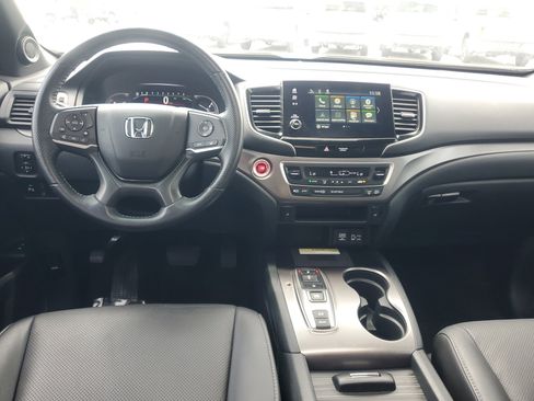 Used 2023 Honda Passport EX-L image 11