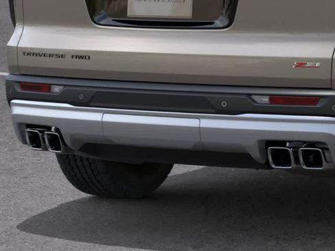 New 2026 Chevrolet Traverse Z71 w/ Enhanced Driving Package image 14